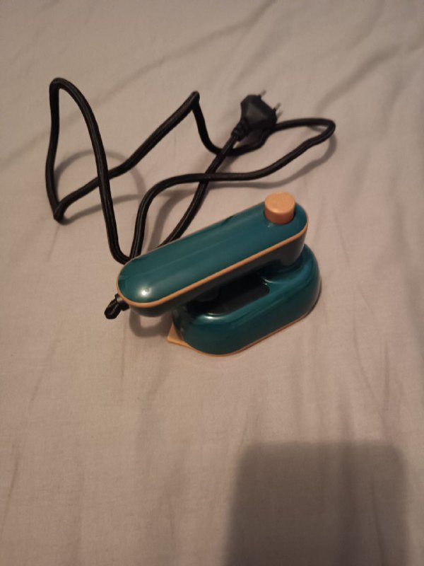 Портативный мини утюг отпариватель