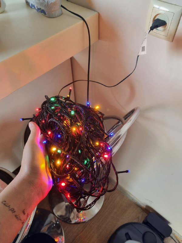 Гирлянда цветная 12м 100 LED