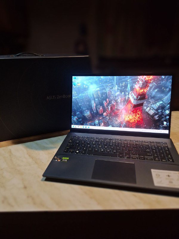 Ноутбук ASUS ZenBook с OLED экраном Ryzen 9 RTX 3050 Ti