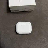 Apple AirPods Pro 3 4