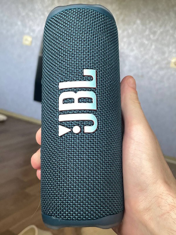 JBL FLIP 6 колонка 2