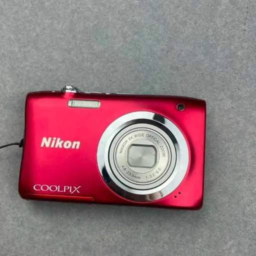 Цифровая камера Nikon COOLPIX S2800