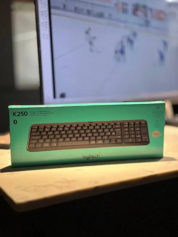 Клавиатура Logitech K250