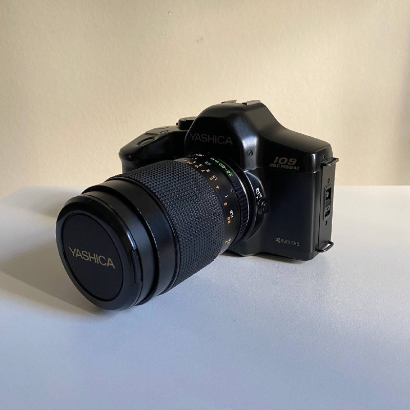 35 мм плёночный фотоаппарат Yashica 109MP с объективом 28-80mm