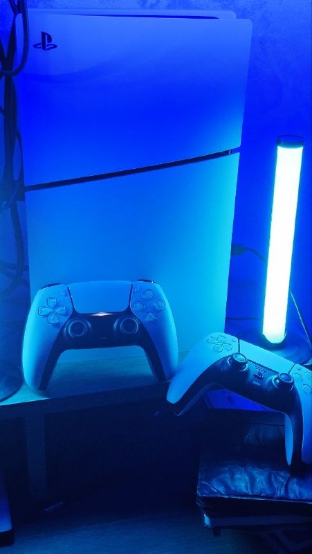 PlayStation 5 Slim Digital 1TB, 2 геймпада