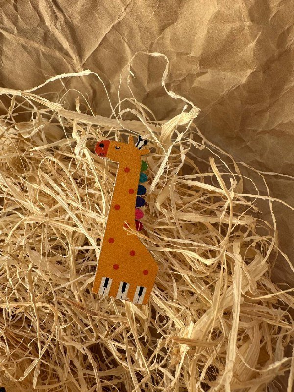 Значки пины дерево пластик керамика металл 6