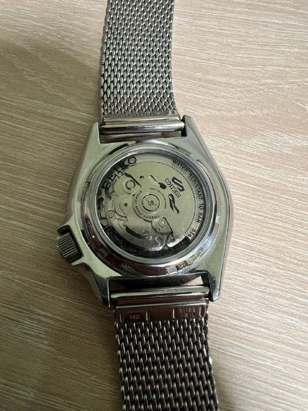 Часы Seiko с миланским браслетом 2