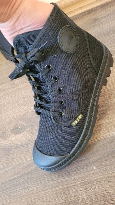 Высокие чёрные кеды размер 40 2