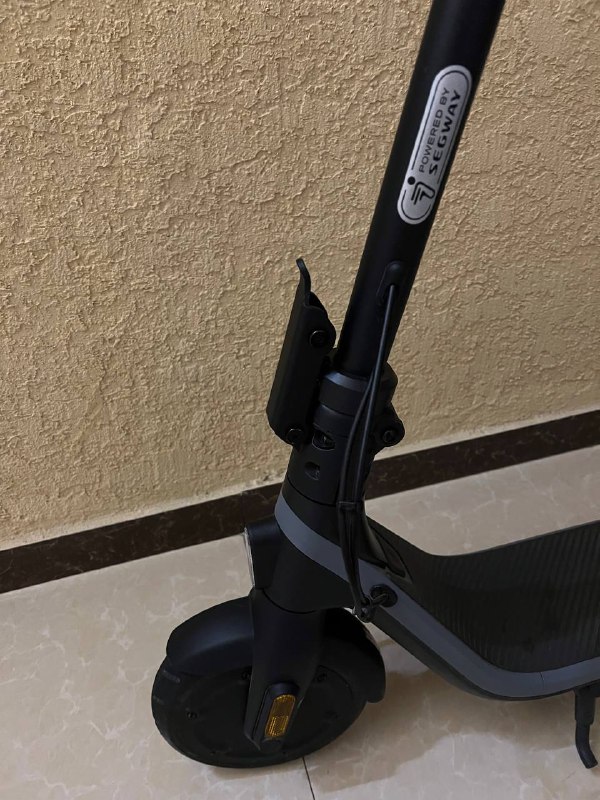 Электро самокат Ninebot KickScooter E2 3