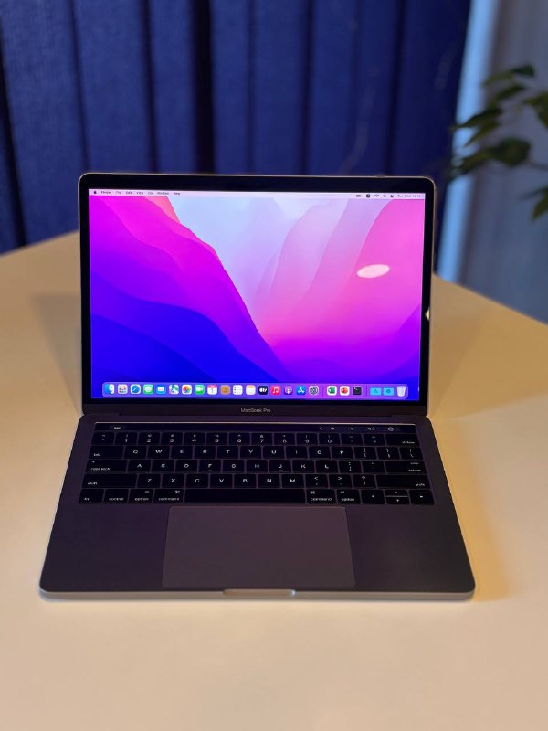MacBook Pro 2016 i5 8/256GB