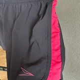 Спортивные шорты Dutchy 2