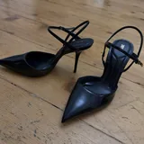 Women’s shoes, size 40 4