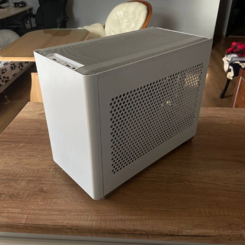 Корпус для ПК Cooler Master MasterBox NR200P V2, Игровая клавиатура Razer Tartarus V2