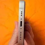 iPhone 13 128 GB 6