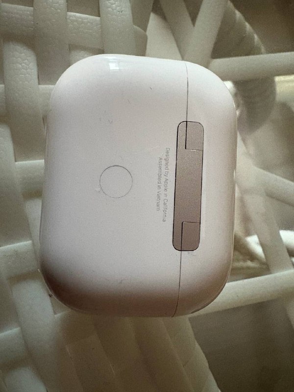 AirPods Pro 2, полный комплект, чехол в подарок 3