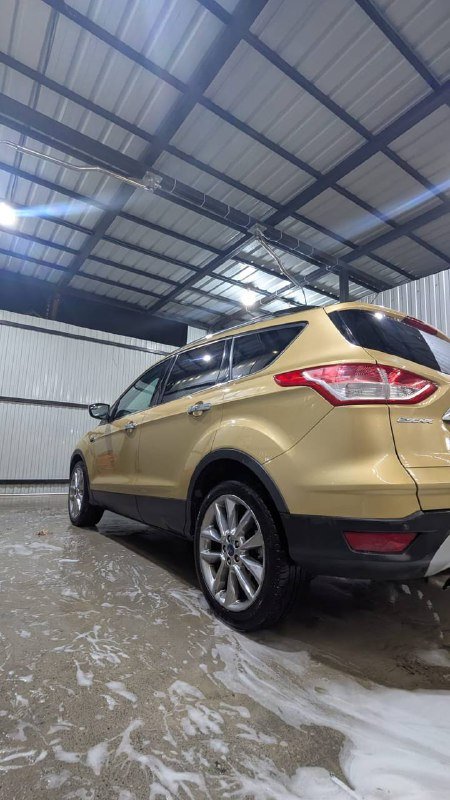 Ford Escape 1.6 бензин 2014 полный привод 2