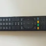 LG 32-inch Full HD TV 4