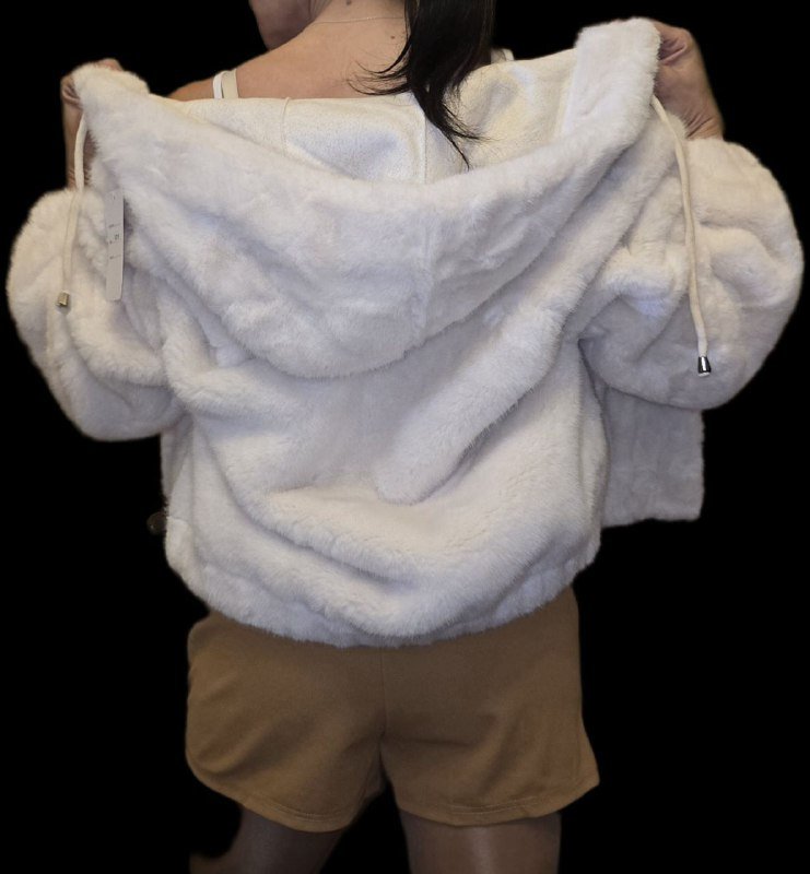 Полу шубки белая и черная оверсайз S M L 9