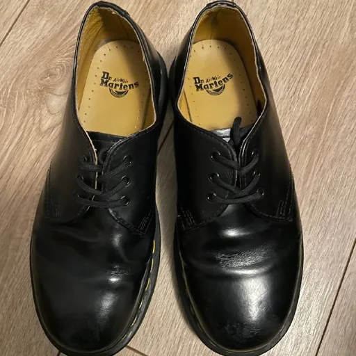 Dr. Martens Oxford