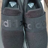 Новые кроссовки Adidas, размер 43 2