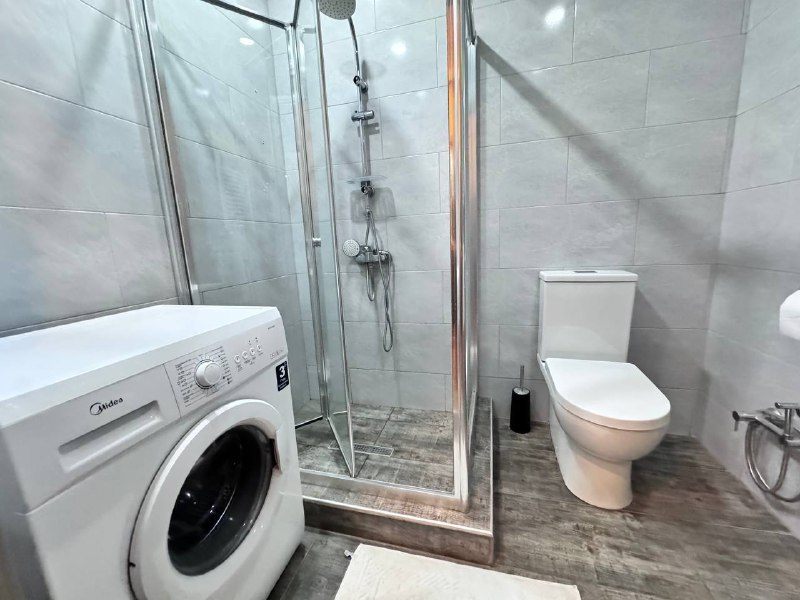 Студия в районе Аллеи Героев, Багратиони 129 5