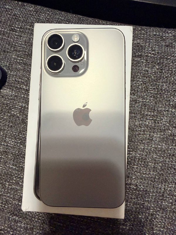 iPhone 15 Pro Max 512gb Natural Titanium 7