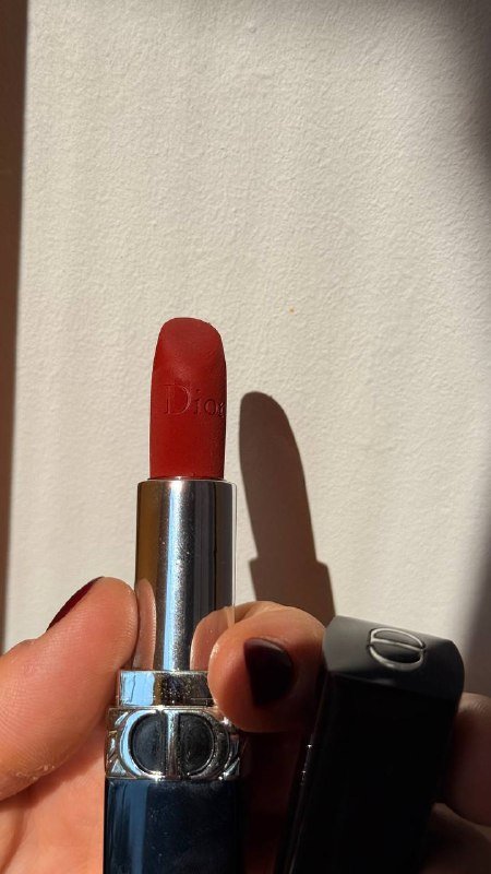 губная помада Rouge Dior 840 Rayonnante 3