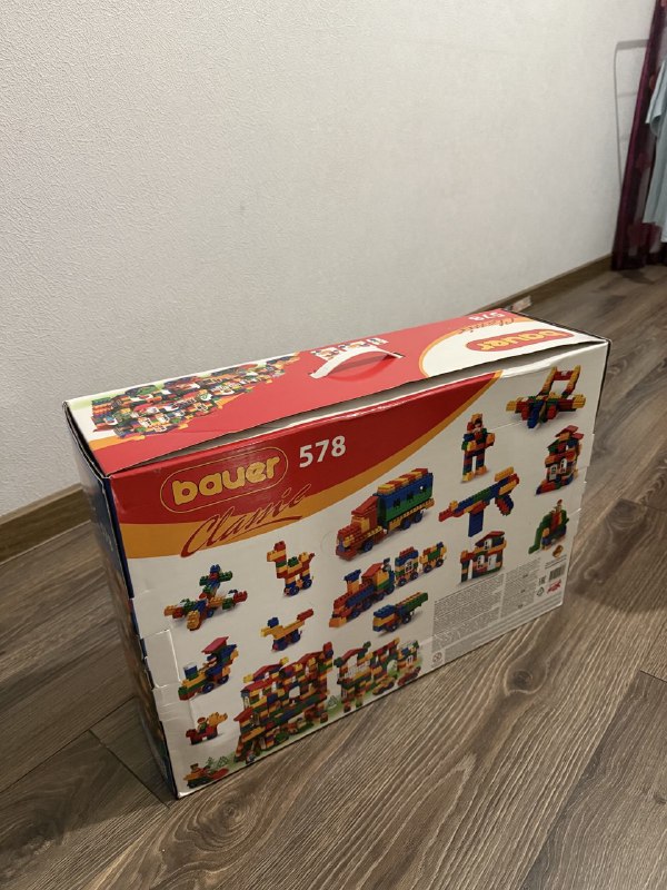 Детский конструктор 578 деталей