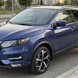 Nissan Rogue Sport SV 2
