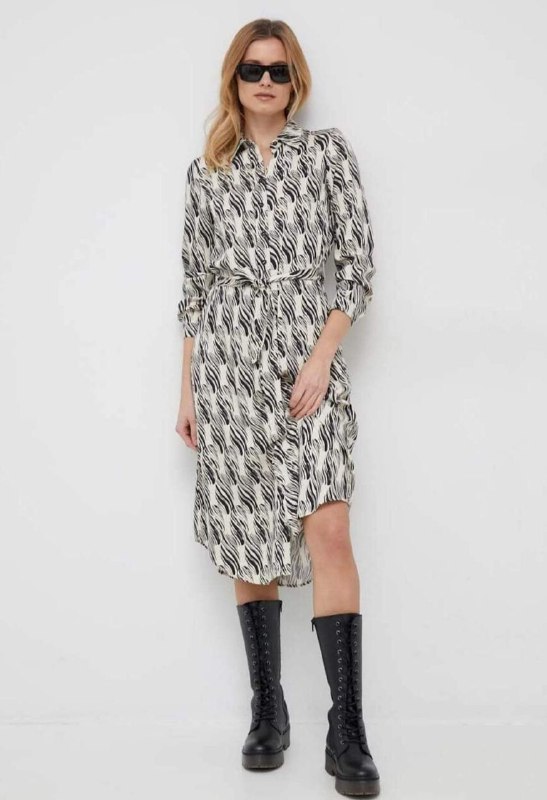 Легкое платье Sisley Италия M-L