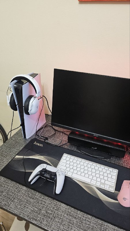 Игровой набор Playstation 5, наушники Razer, монитор Acer 2
