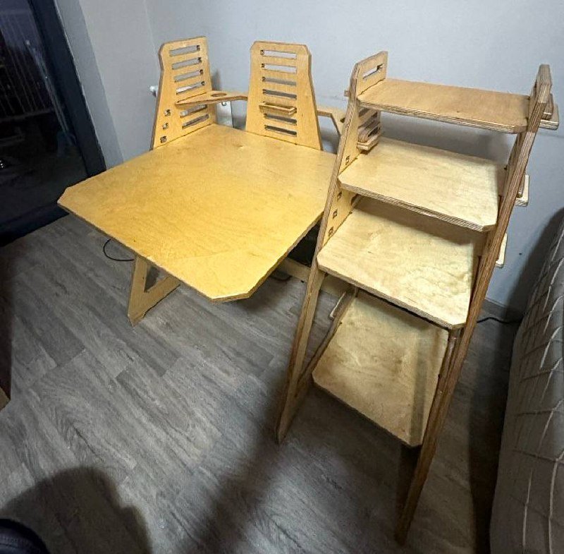 Модульный деревянный стол-трансформер HOMFESK с модулем стеллаж