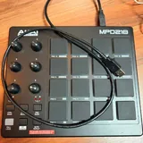 Akai MPD218 USB MIDI контроллер 5