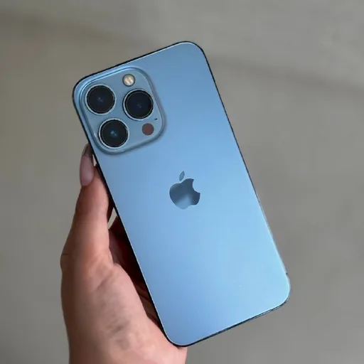 iPhone 12 Pro Max, iPhone 14 Pro, iPhone 14, iPhone 15 Pro Max, MacBook Air M2, AirPods 4, PS5