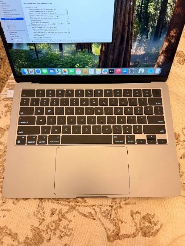MacBook Air 13 M2 4