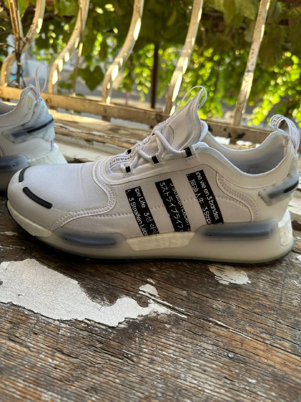 Кроссовки Adidas размер 40-41 2