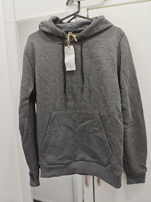 Серая теплая толстовка женская