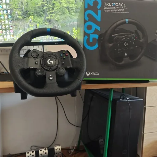 Logitech G923 руль и педали