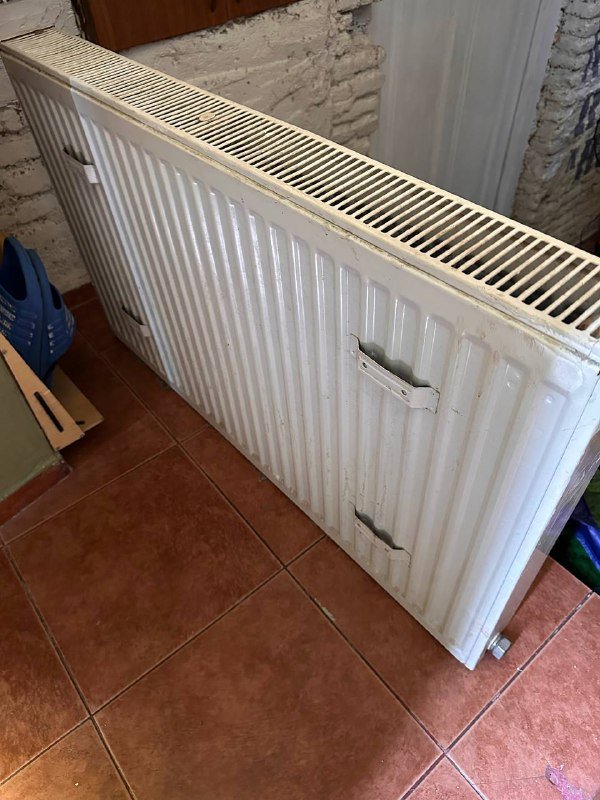 Два радиатора для центрального отопления 3