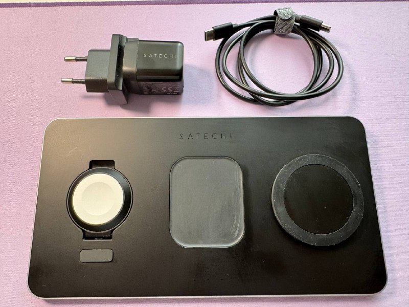 Apple Watch Series 5, SATECHI TRIO WIRELESS PAD 2