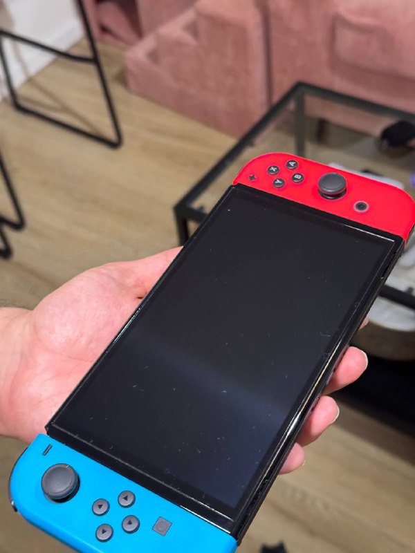 Nintendo Switch OLED, джойконы, карта памяти 512 ГБ