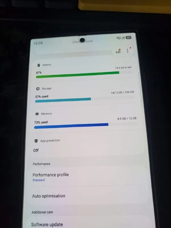 Samsung Galaxy S24 Ultra 1