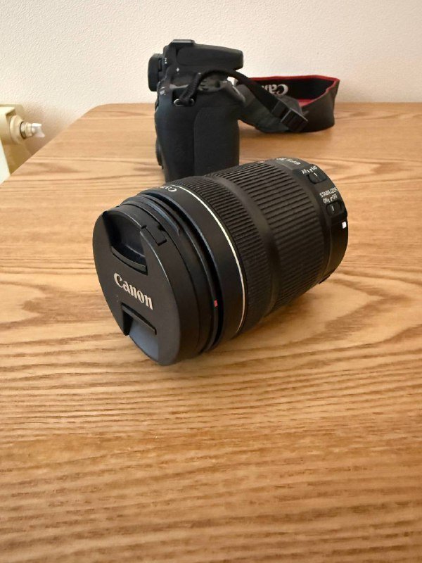 Камера Canon 70D, объектив, сумочка, зарядные устройства 3