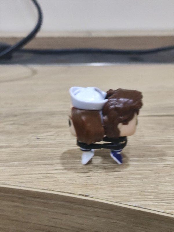 Фигурки Киндер Очень странные дела 9