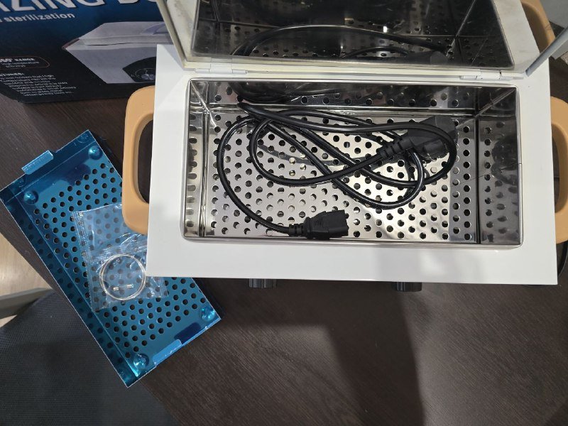 Фрезер Strong-204, вытяжка Max, сухожар стерилизатор 5