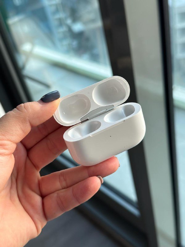 Пылесос, проектор, вафельница, наушники, кейс, плащ, переноска, рабочее кресло 5