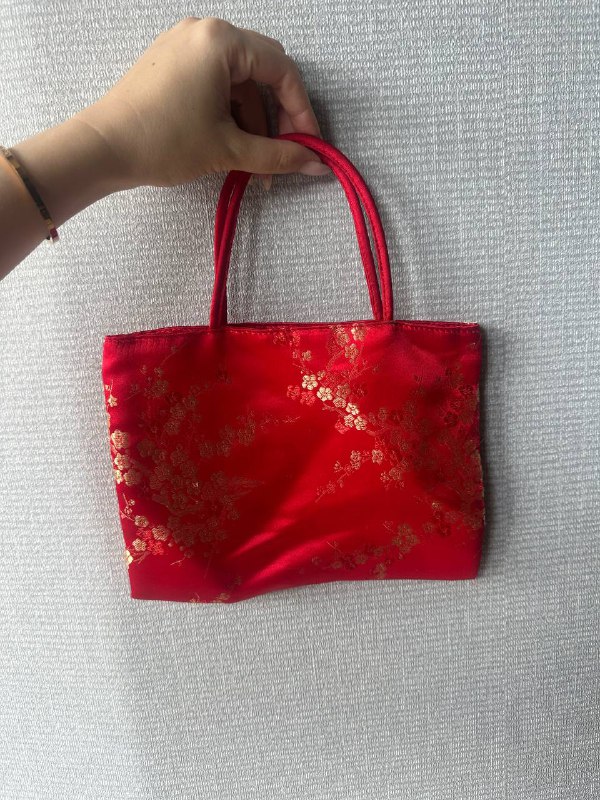 Винтажная шелковая сумка Armani