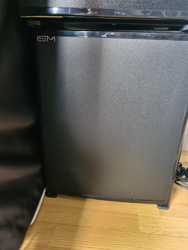 Небольшой энергоэффективный холодильник 30 л