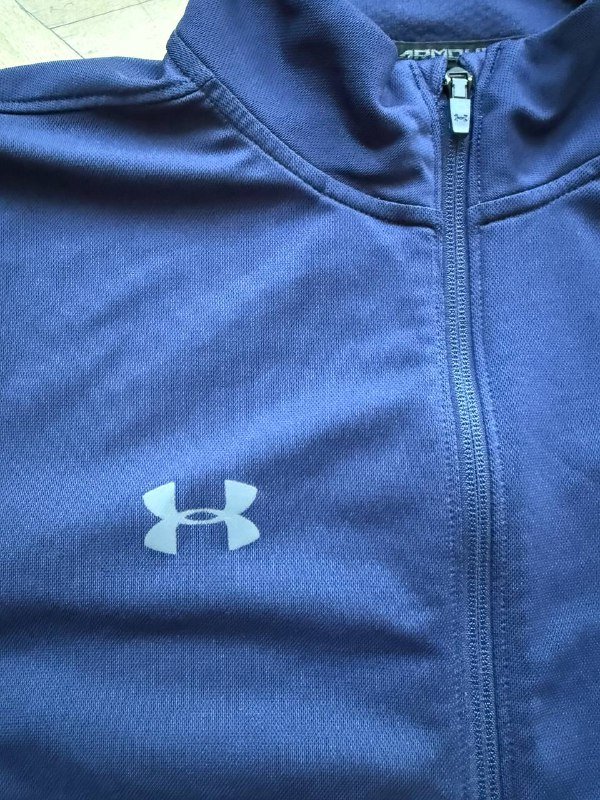 Спортивная кофта Under Armour размер S–M 2
