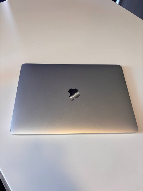 Macbook Pro 2017 i5 8/256GB 3